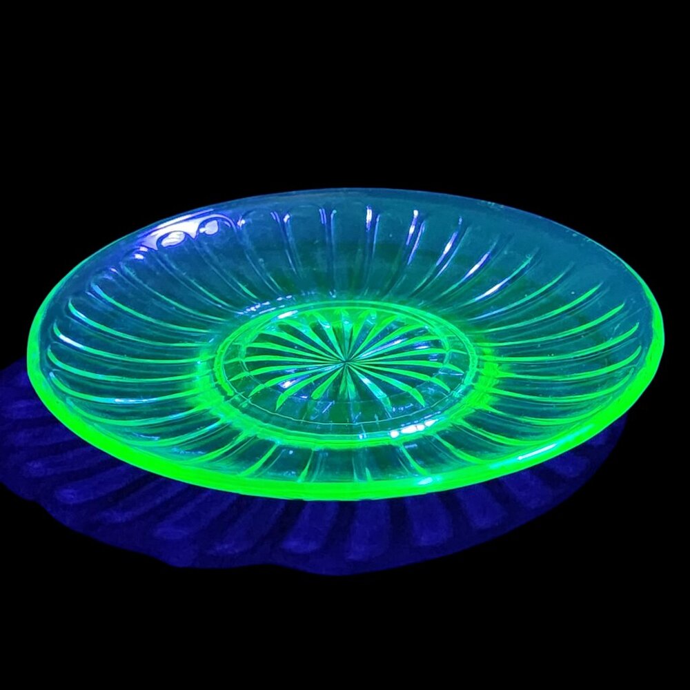 Vintage Uranium Depression Glass Collectible Green Saucer